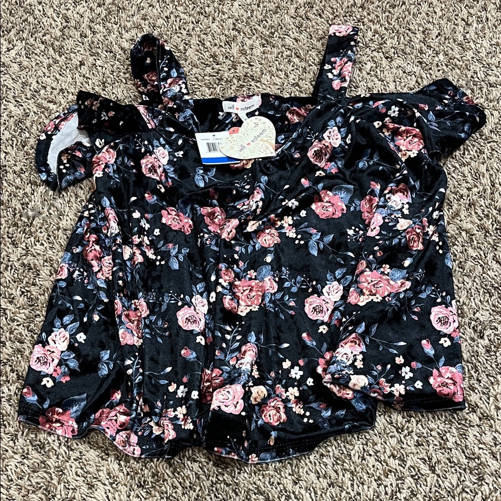 NWT SELF ❤️ ESTEEM top